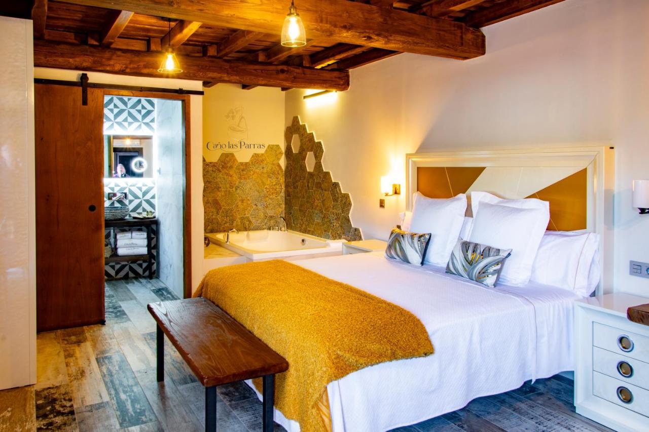 Apartamentos Cano Las Parras Hervas Bagian luar foto